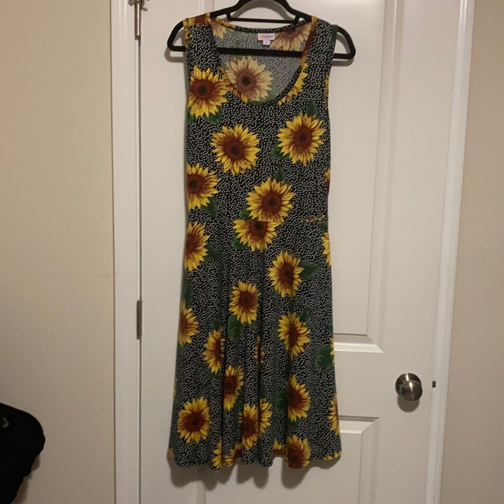 Lularoe sunflower tank dress size L